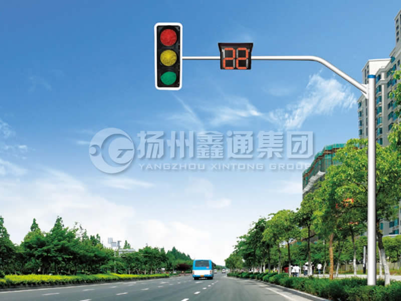 XHDG-010，彎臂信號(hào)燈桿，臨沂信號(hào)燈桿