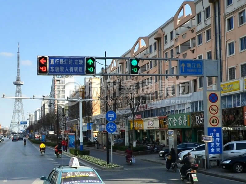 XHDG-022，框架信號燈桿